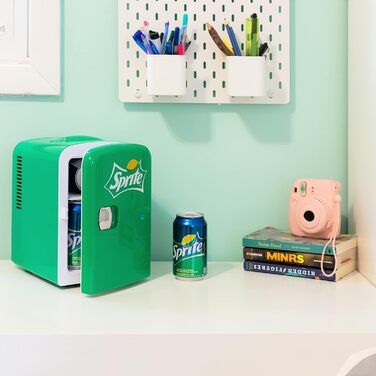 Міні-холодильник Coca Cola Sprite 4L для спальні, 6 банок: продукти, напої, діти, дім, авто, подорожі, 12V, переносний, зелений