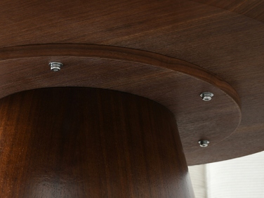 Журнальний стіл Mebel-Partner овальний, 110 x 60 x 40,5 см, колір: горіх