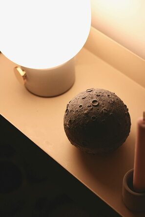 Бетонна попільничка anaan LUNA з кришкою, вітрозахисна, кругла, геометрична, для столу, сучасний дизайн, 11×10 см, для дому та вулиці