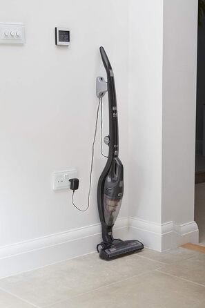 Автомобільний пилосос Black+Decker Dustbuster Flexi PD1200AV 12V, безмішковий, з гнучким шлангом, насадками та адаптером для прикурювача