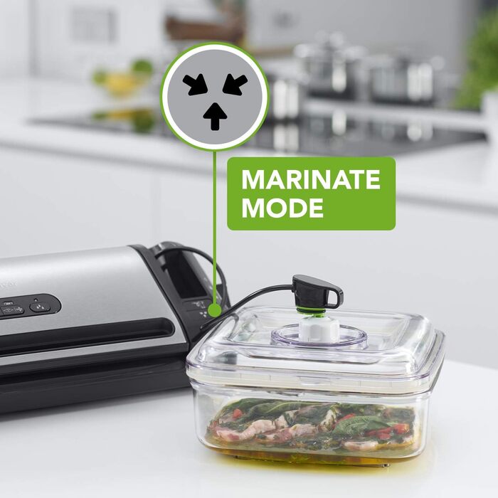 Вакууматор FoodSaver FFS017X з різачем, відсіком для рулонів, ручним вакууматором та функцією маринування, сріблястий