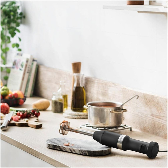 Блендер занурювальний Kitchenaid 5KHBV83EBM, чорний матовий