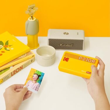 KODAK P210 Mini 2 Retro: Портативний кольоровий фотопринтер, сумісний зі смартфонами (iOS & Android), Bluetooth, 54x86 мм, технологія 4Pass, ламінування, 38 аркушів, білий 54 x 86 мм