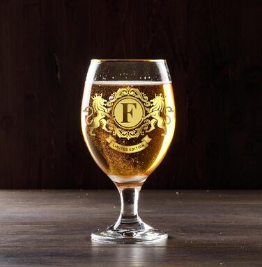 CROWNLY CRYSTAL® Персоналізований пивний келих з гравіюванням для чоловіків – подарунок на весілля, ювілей, для тата чи пенсіонера, оригінальна склянка