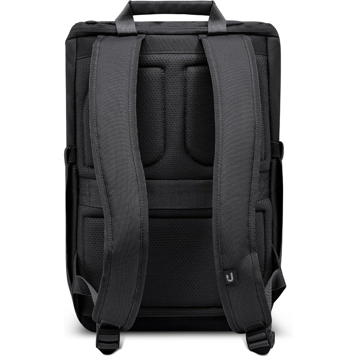 Рюкзак для ноутбука Johnny Urban Finn Medium чорний, унісекс