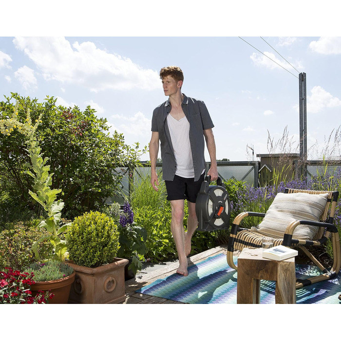 Набір для поливу Gardena City Gardening Terrassen-Schlauchbox 10 м: шланг 10 м, компактна карусель, зручна ручка, для тераси та саду