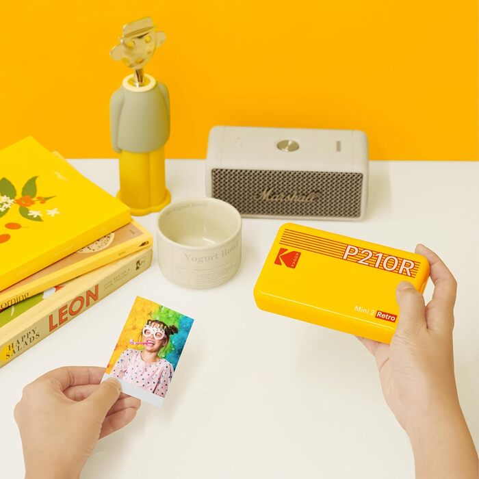 KODAK P210 Mini 2 Retro: Портативний кольоровий фотопринтер, сумісний зі смартфонами (iOS & Android), Bluetooth, 54x86 мм, технологія 4Pass, ламінування, 38 аркушів, білий 54 x 86 мм