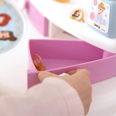Дитячий ігровий набір Smoby Disney Princess Салон краси, перукарня