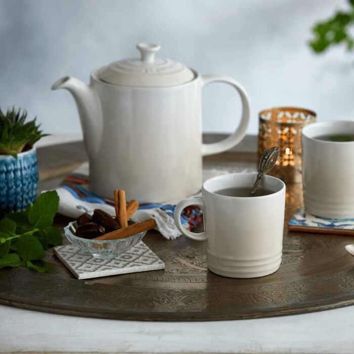 Чайник Le Creuset 1.3 л, чорний, 70703130000000 (Meringue), 12.6 x 23.9 x 17 см, для 4 чашок