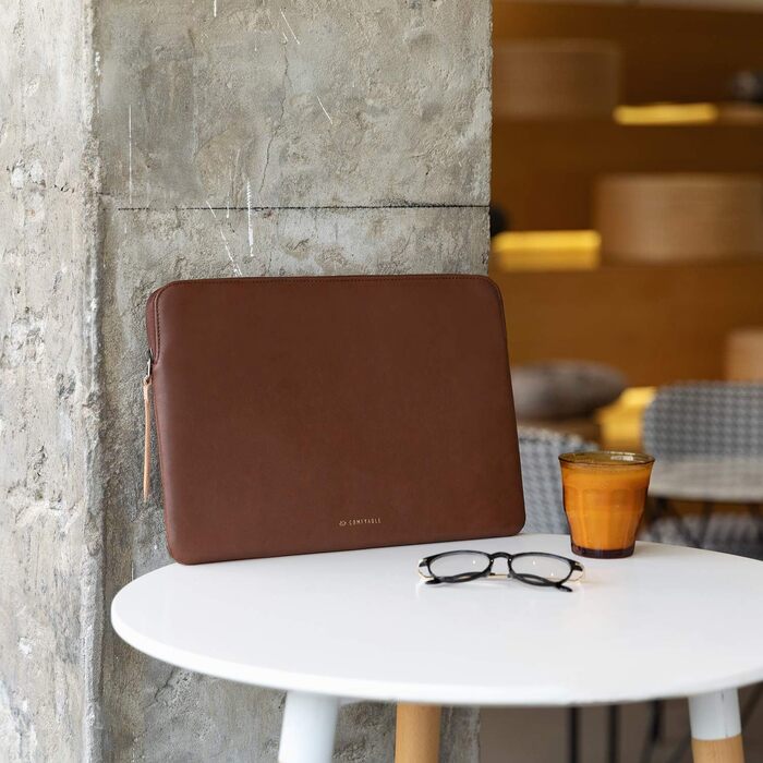 Захисний чохол-папка Comfyable Slim з PU-шкіри для MacBook Air та MacBook Pro 13/13.3/14 дюймів (M1, M2, M3, M4, M5, 2021-2026), коричневий