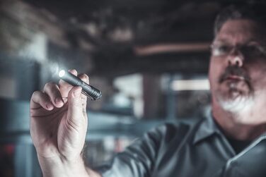 Ліхтарик Streamlight Microstream USB 250 люмен, компактний, акумуляторний, з USB-кабелем та ремінцем, чорний