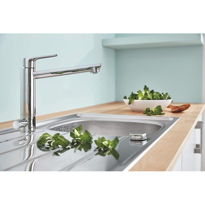 Змішувач кухонний GROHE BauEdge з високим виливом, поворотний на 360°, хром (31367001)