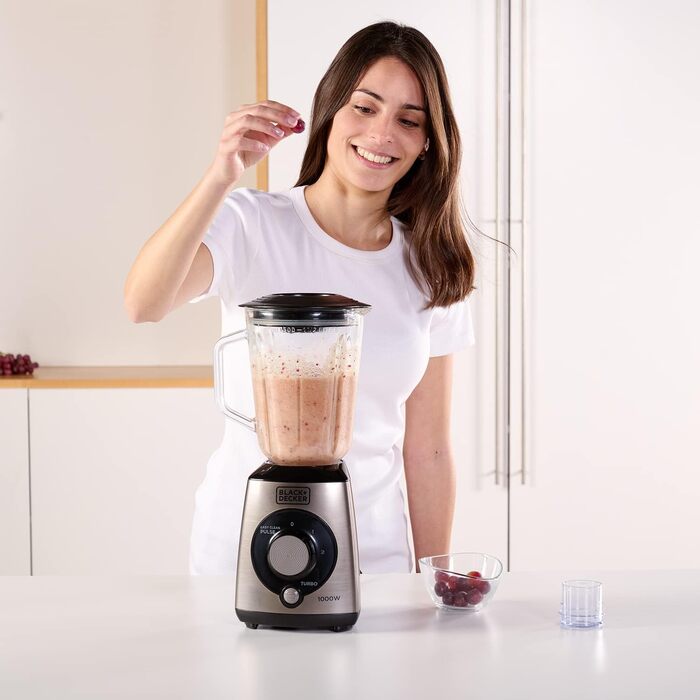 Стаціонарний блендер BLACK+DECKER, 1000 Вт, 1,5 л, імпульсний режим, пластикова чаша, 4-лезове розбірне лезо з нержавіючої сталі, легке очищення, сірий