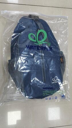 Сумка-рюкзак WATERFLY слінг на плече, регульований ремінь, для чоловіків і жінок, темно-синя, для міста і туризму