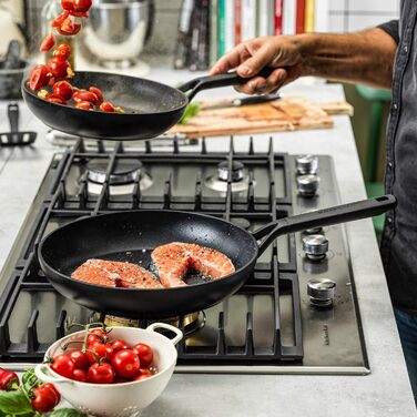Набір сковорідок KitchenAid Classic для індукційних плит (20, 24, 28 см), керамічне антипригарне покриття без PFAS, посудомийна машина та духовка, чорний