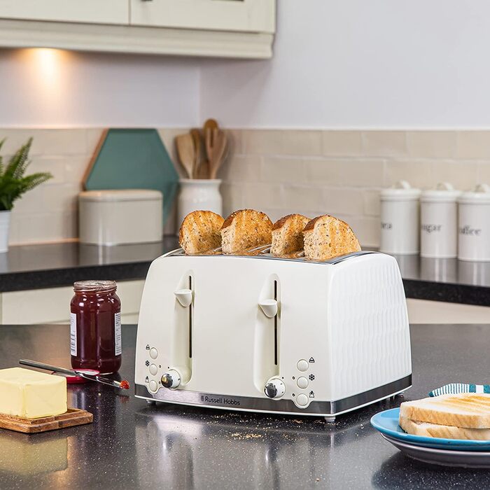 Тостер Russell Hobbs 26071 на 4 тости, кремовий: сучасний дизайн, широкі слоти, підйомний механізм