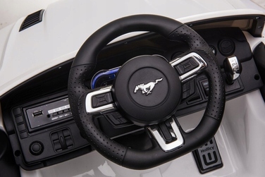 Дитячий електромобіль Ford Mustang GT Drift SX2038, білий