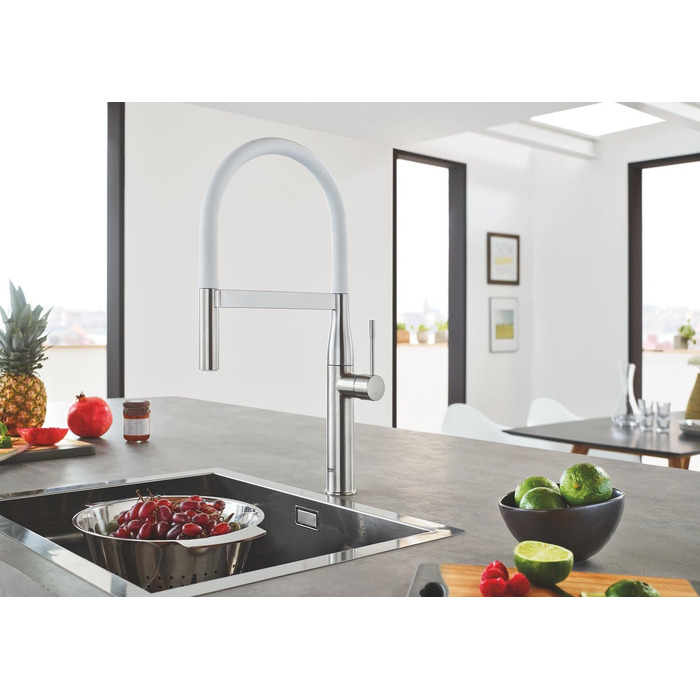 Змішувач кухонний GROHE Essence з витяжною душевою лійкою та магнітним кріпленням, 360° поворотний, для кухні, металевий, 30294000