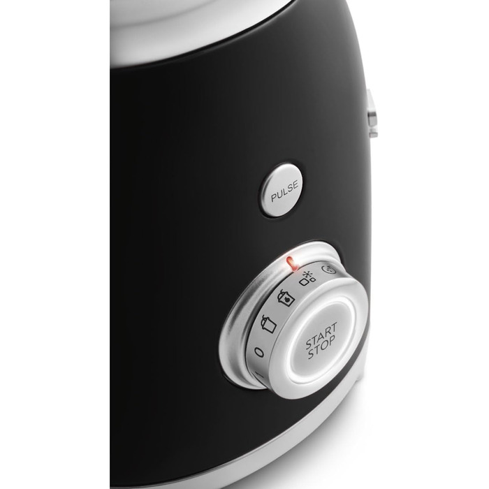 Блендер Smeg BLF03WHEU, 1,5 л, 800W, 4 швидкості, 4 програми, чорний