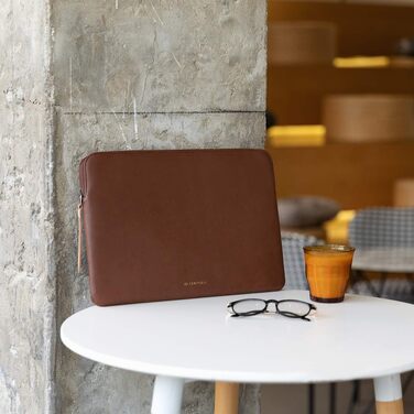 Захисний чохол-папка Comfyable Slim з PU-шкіри для MacBook Air та MacBook Pro 13/13.3/14 дюймів (M1, M2, M3, M4, M5, 2021-2026), коричневий