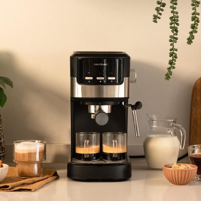 Еспресо-машина Cecotec Compact Power Espresso 20 Retro Green - 1100 Вт, 20 бар, Thermoblock, капучинатор, 1.25 л