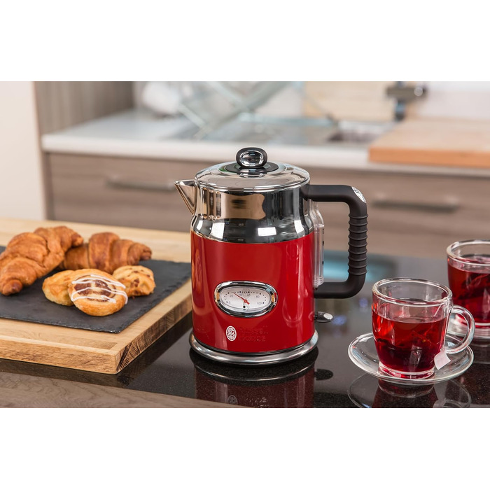 Тостер Russell Hobbs + Електричний чайник Russell Hobbs Retro червоний, клас енергоефективності A