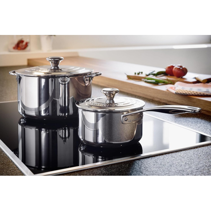 Каструля Le Creuset Signature з кришкою та ручкою, нержавіюча сталь, Ø 16 см, 1.9 л